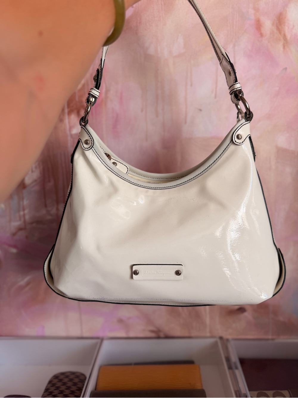 Salvatore Ferragamo Patent Leather Shoulder Bag in Cream